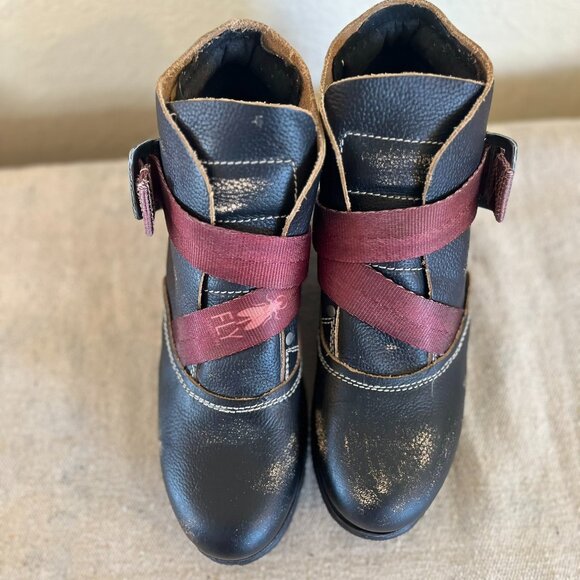 Fly London Saji Mobwife Black Istsnbul Leather Motorcycle Ankle Boots Sz 7.5 - 8 - Picture 1 of 14